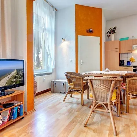 Villa Moni, FeWo Windharfe Apartment *